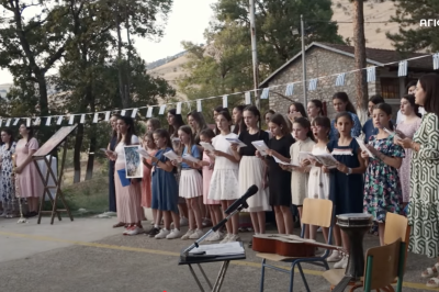 Tovoion Tv Πρώτη κατασκηνωτική περίοδος Ιεράς Μητροπόλεως Σισανίου και Σιατίστης 2025