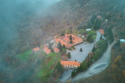 Φωτοδιαδρομή:  Ιερά Μονή Μεταμορφώσεως του Σωτήρος Δρυοβούνου Βοΐου  27/11/2025